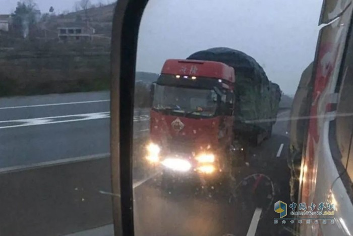 機(jī)動(dòng)車年檢 后期改裝 非法改裝