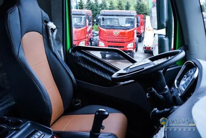 解放卡車 氣囊座椅 如何調(diào)節(jié)