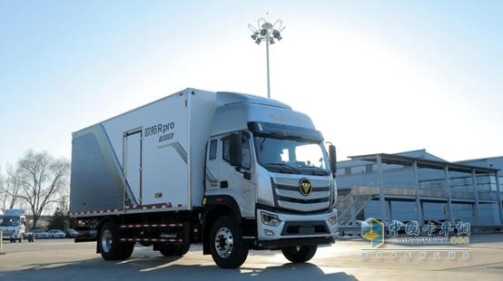 福田歐航R系pro 2022款采用低風阻輕量化設計