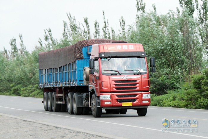 危險貨物運輸車輛 拉運綠色通道車輛 經(jīng)營許可證 貨運從業(yè)資格證