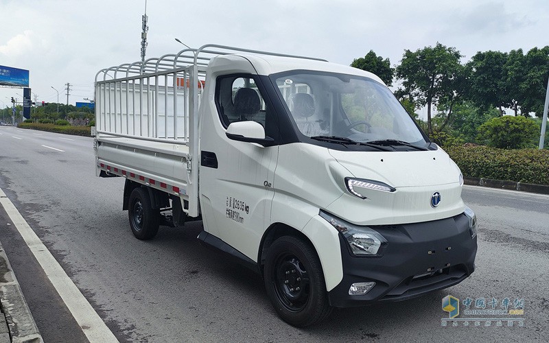 飛碟 Q2系列 2.6T 3.01米單排純電動倉柵式微卡(FD5032CCYBEV-1)41.86kWh 