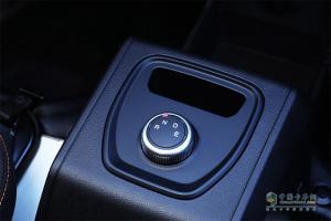 江淮1van 藍(lán)貓M1 2023款 國軒精英版 2.7T 2座 4.745米純電動(dòng)廂式運(yùn)輸車40.55kWh?