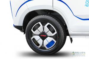 江淮1van 藍(lán)貓M1 2023款 寧德精英版 2.7T 2座 4.745米純電動(dòng)廂式運(yùn)輸車41.86kWh?
