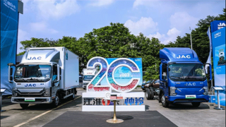 20周年慶+新能源新品全球上市！江淮1卡帥鈴踏上新征程