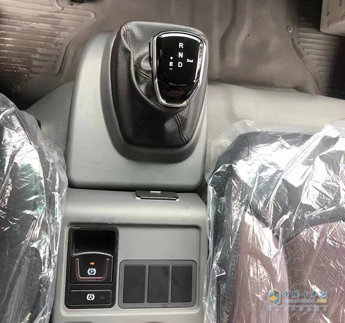 帥鈴S7 AMT自動擋——城市運輸的得力助手