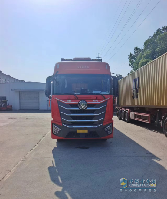 百公里油耗22.3L！王師傅：歐曼星翼港口車很給力 要效率有效率、要效益有效益