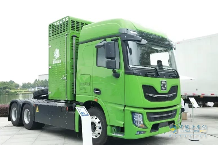 徐工XG2 EH520S氫燃料牽引車出席中國氫能產業(yè)大會