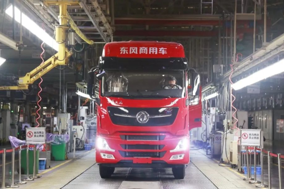 東風(fēng)商用車(chē)：又是TA們！這波流量TA們值得擁有