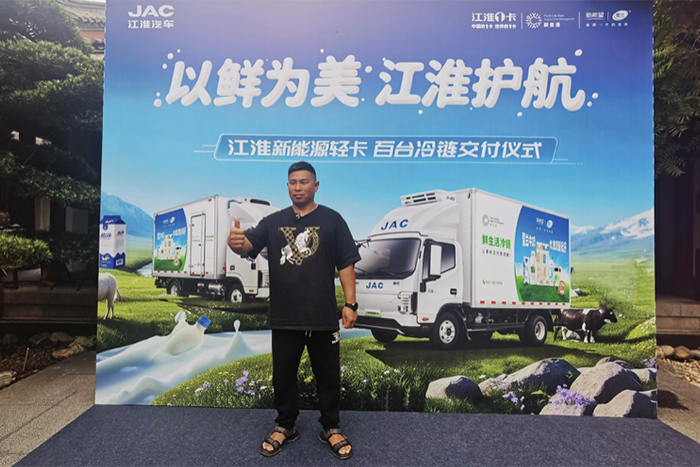 從油表告急到電量滿格，且看昆明卡友的“絕地反擊”