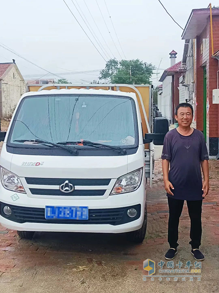 長途貨運老司機轉型城配，300L大氣罐跨越者D3CNG助高師傅開啟事業(yè)新篇