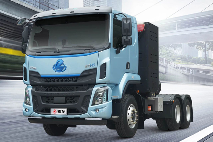 乘龍H5純電牽引車，把“輕量化+節(jié)能”煉成財(cái)富密碼，這波操作太狠了!