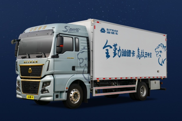 40℃高溫暴擊？看汕德卡G7H冷藏車如何重新定義“鮮”標準！
