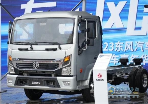 hin震撼！東風(fēng)輕型車“硬核產(chǎn)品”讓您大飽眼福