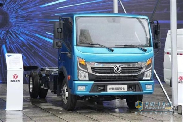 hin震撼！東風(fēng)輕型車“硬核產(chǎn)品”讓您大飽眼福