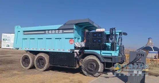 電動(dòng)礦卡充電速度比轎車快？微宏動(dòng)力給出答案！