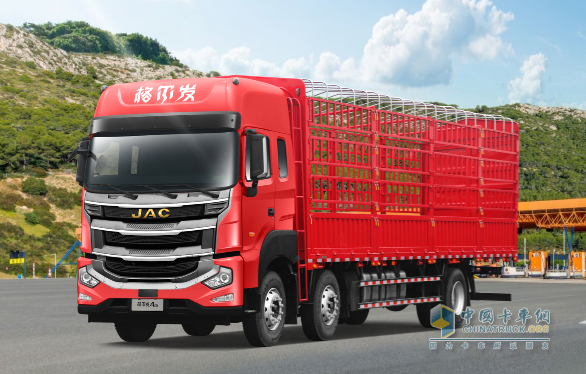 果蔬綠通新選擇，格爾發(fā)6×2載貨車引領(lǐng)高效運輸
