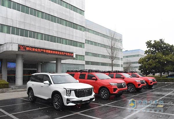 森源鴻馬應(yīng)急車輛發(fā)往江蘇：助力當?shù)貞?yīng)急保障再升級