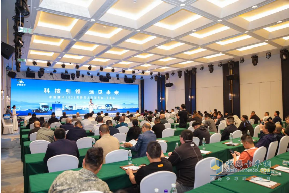 批量簽售！宇通重卡2025款新品閃耀長治