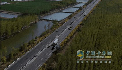 解放卡車：國車送國禮，犇！