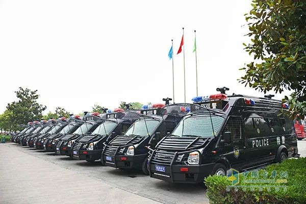 森源鴻馬防暴突擊車助力警務(wù)工作新升級(jí)