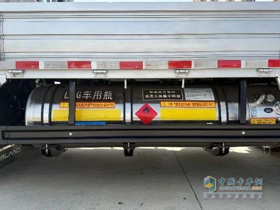 領(lǐng)航大G-LNG新標產(chǎn)品怎么樣？賽車場上“暴力”試駕見真章