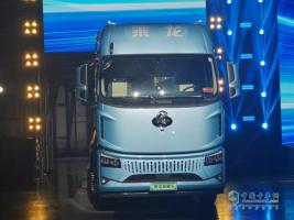 東風(fēng)柳汽乘龍翼威5新能源重卡引領(lǐng)物流新紀(jì)元