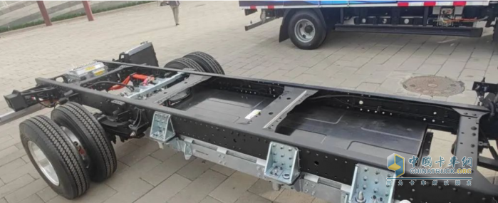 為卡友“全程加電”，一文讀懂福田汽車兩大電池技術(shù)創(chuàng)新價(jià)值