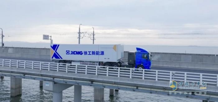 徐工汽車：創(chuàng)新中心舉辦新能源汽車電驅(qū)動(dòng)技術(shù)交流會