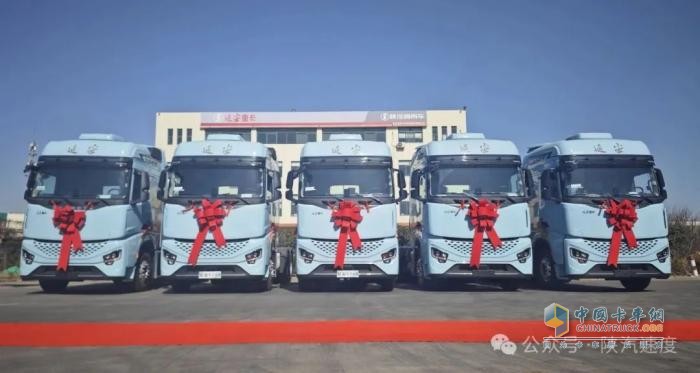 陜汽商用車：穩(wěn)產(chǎn)穩(wěn)銷逆勢增長，創(chuàng)新驅(qū)動啟新程