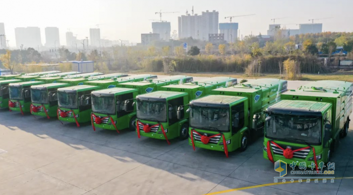 鄭州第1300輛氫燃料電池車輛運營啟動 “氫”風正綠大中原！