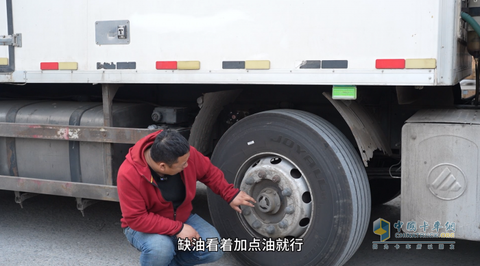 歐曼譚師傅：70萬(wàn)公里高效運(yùn)營(yíng)，康邁輪端省時(shí)省心
