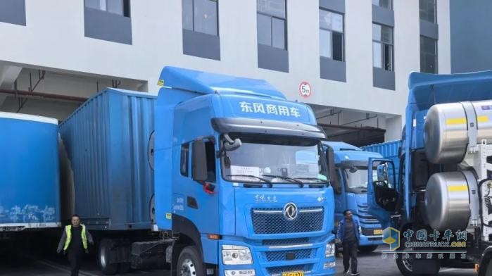首批搭載東康Z15N FE+贏動AMT東風天龍走進中通 開展專業(yè)培訓助力高效盈運