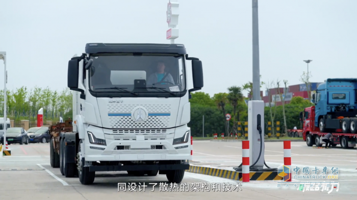 華為兆瓦超充，純電重卡的充電焦慮終結(jié)者