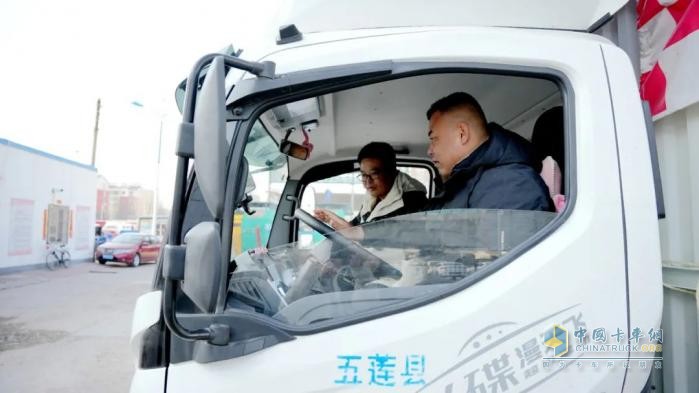 飛碟漫天飛財(cái)運(yùn)滿滿 · 車友會：一場“車輪上的故事會”，燃爆草原！