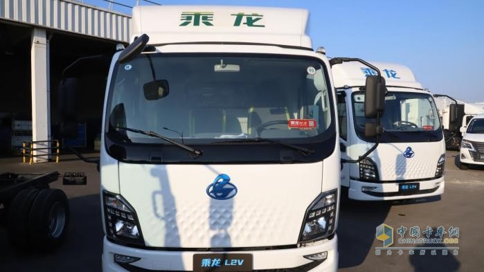 450km超長續(xù)航！乘龍L2V大電量輕卡城配運輸無憂