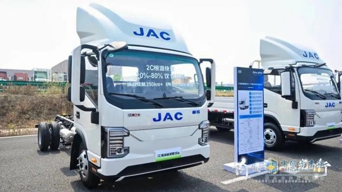 “追光者”江淮商用車，如何錨定“價值共同體”新坐標？