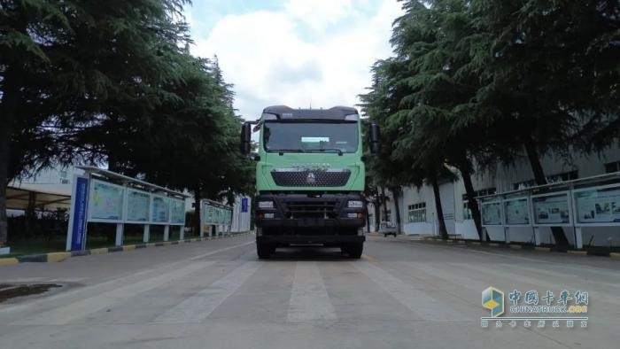 綠色動(dòng)能再突破！中集車輛新能源攪拌車護(hù)航華東客戶產(chǎn)能持續(xù)升級(jí)
