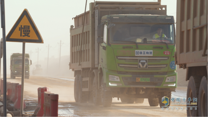 徐工新能源自卸車擦亮城市建設(shè)綠色底色