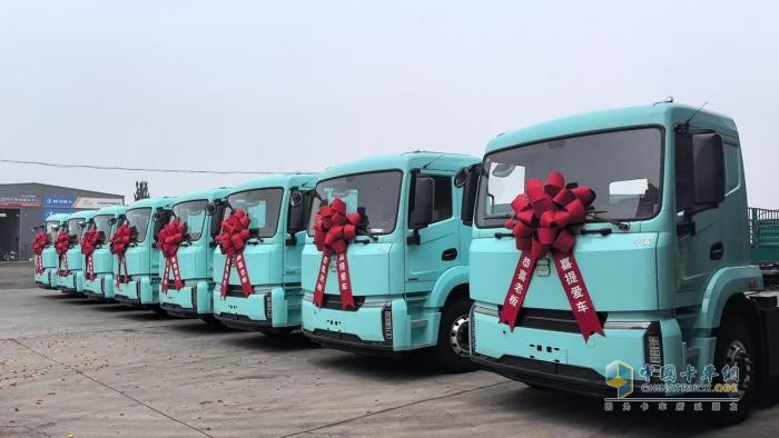 Momenta、興杭創(chuàng)投、辰韜資本聯(lián)合領(lǐng)投，零一汽車(chē)宣布完成5億元融資