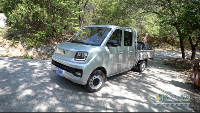 祥菱Q雙排小貨車：景區(qū)環(huán)衛(wèi)工朱師傅的工作生活好搭檔
