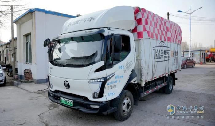 飛碟漫天飛財(cái)運(yùn)滿滿 · 車友會：一場“車輪上的故事會”，燃爆草原！