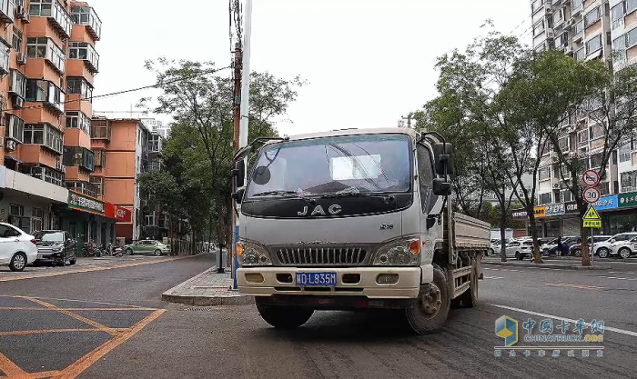 從康鈴H1到康鈴H6，趙軍濤完成了貨運(yùn)生涯的傳承與堅(jiān)守