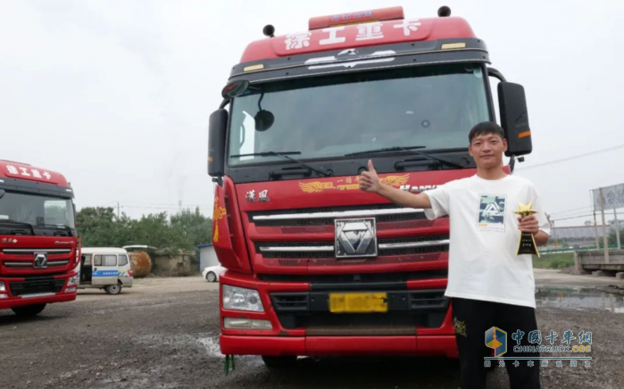 省氣、可靠還舒適，徐工漢風(fēng)G7 LNG牽引車助力李帥強(qiáng)開(kāi)啟致富之路