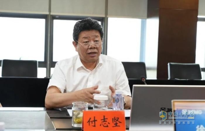 徐工集團(tuán)與中機(jī)認(rèn)檢簽署戰(zhàn)略合作協(xié)議