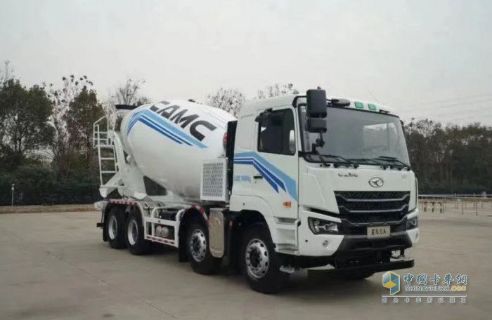 星馬輕騎兵電動(dòng)上裝攪拌車，倍速創(chuàng)富“好搭檔”