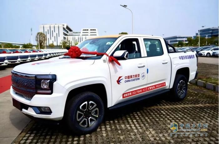 111臺江鈴大道EV交付東航，共建綠色航空新生態(tài)