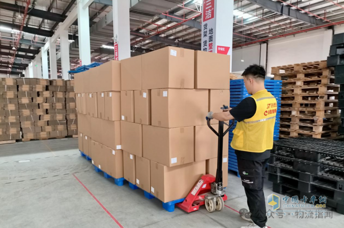 極兔云倉(cāng)，新消費(fèi)品牌的"物流外掛"？