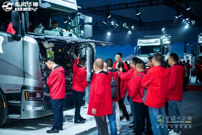 定義好卡車(chē) 東風(fēng)華神全新一代VASOL平臺(tái)有多懂用戶？