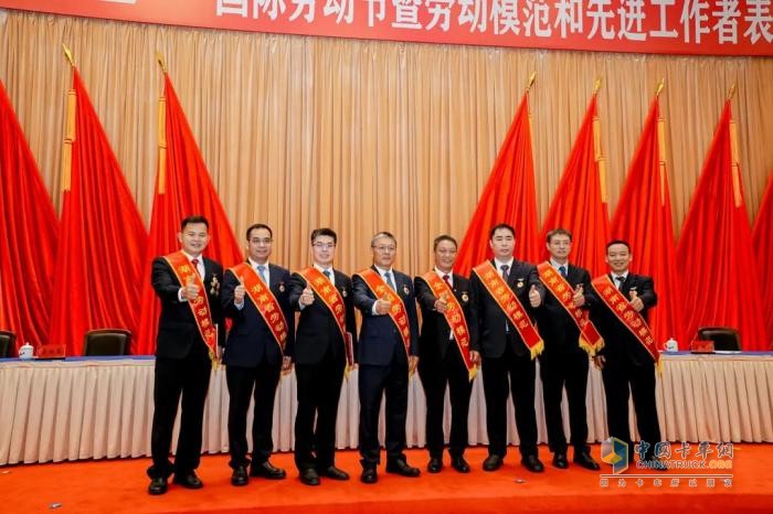 喜報！肖乾亮榮膺“湖南省勞動模范”！