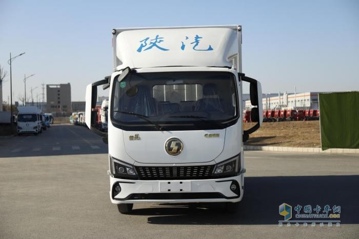 優(yōu)化動力缸+全新碗型活塞！ 陜汽德龍G300省油有秘訣